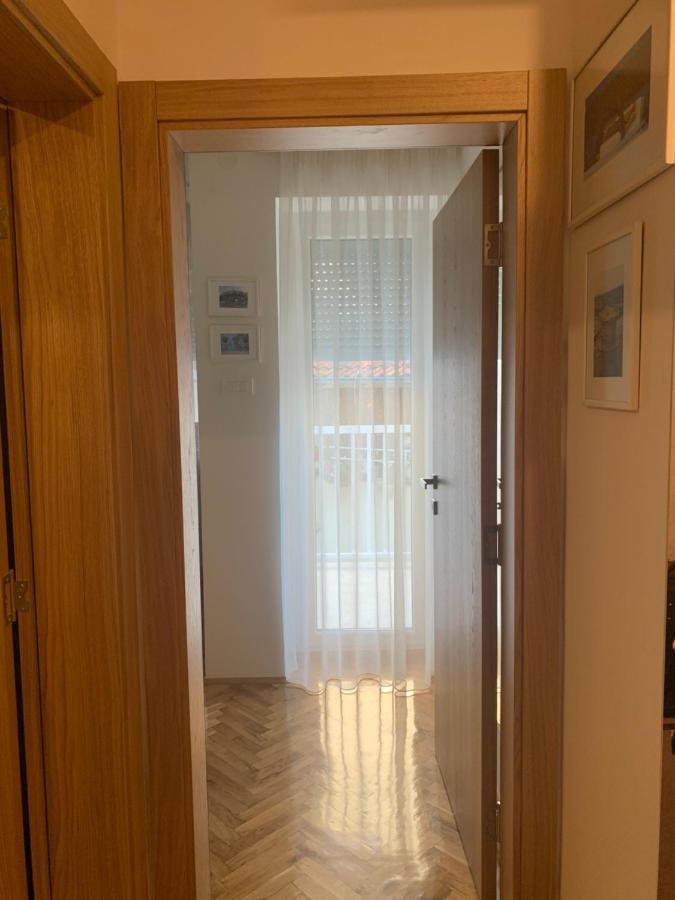 Artloft Apartment โนวีซาด ภายนอก รูปภาพ